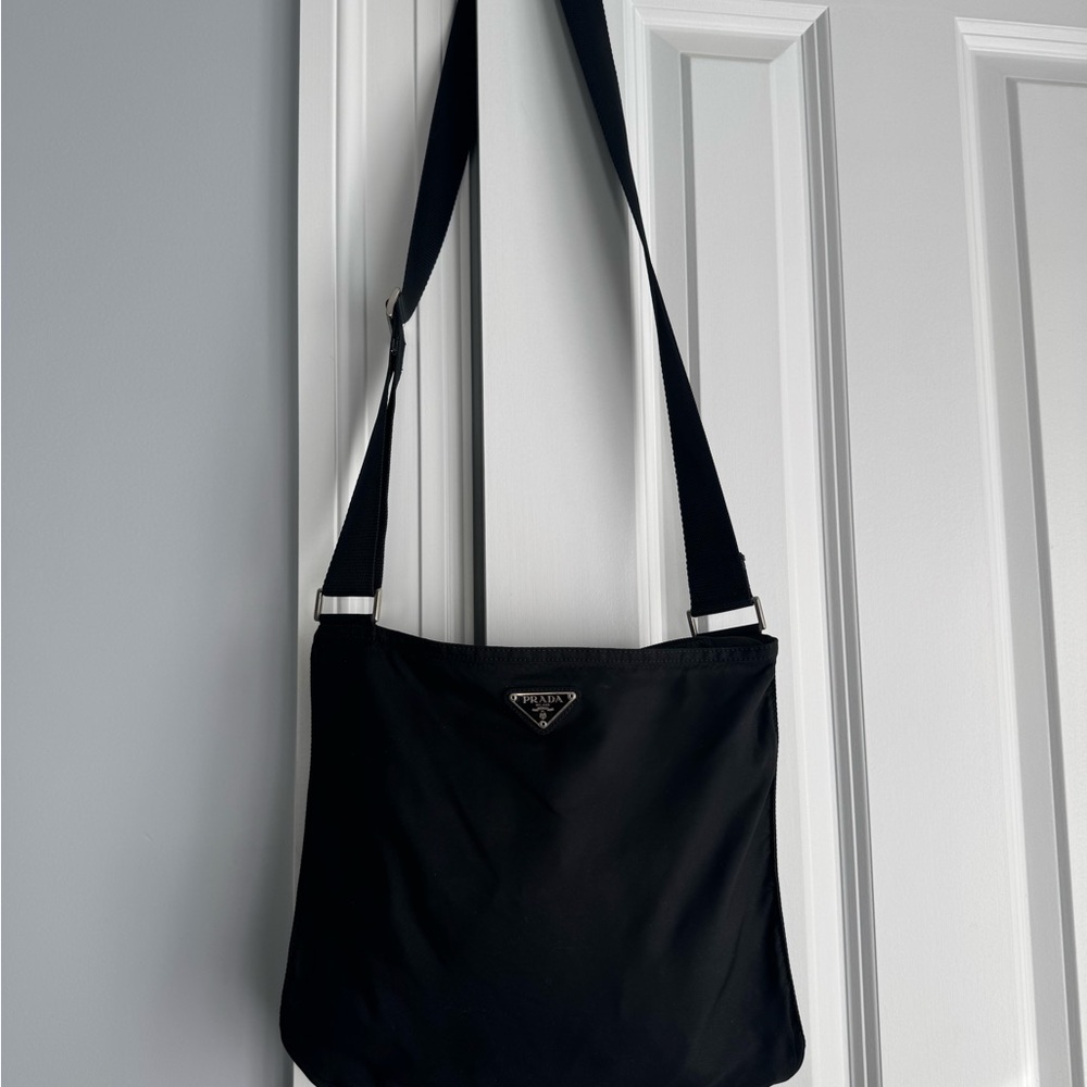 Authentic Vintage Prada Tessuto Nylon Crossbody Bag Black Y2K – Made in Italy - Picture 3 of 10